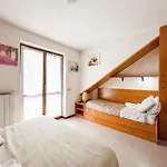 公寓 A Schiera Con Giardino Privato 卡斯蒂奥内·德拉·佩雷索