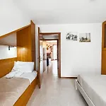 A Schiera Con Giardino Privato 卡斯蒂奥内·德拉·佩雷索