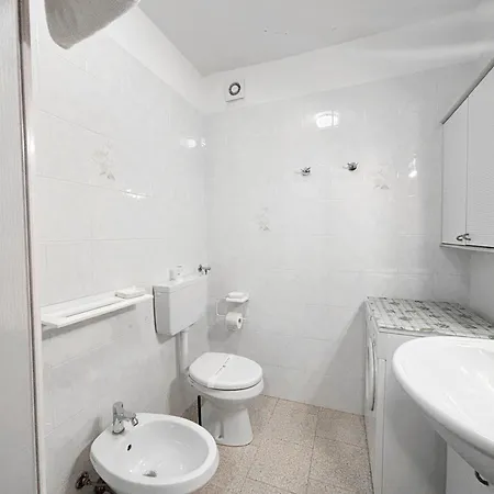 アパート A Schiera Con Giardino Privato